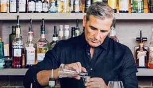 Intimate Gin Tasting for Two at Gin Lane thumbnail