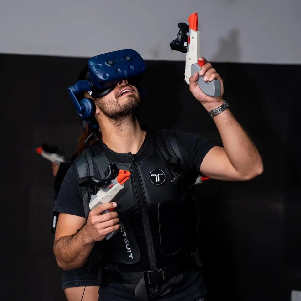 Duo VR Escape Room thumbnail