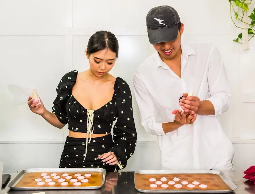 Magical Macaron Class with Your Unicorn thumbnail