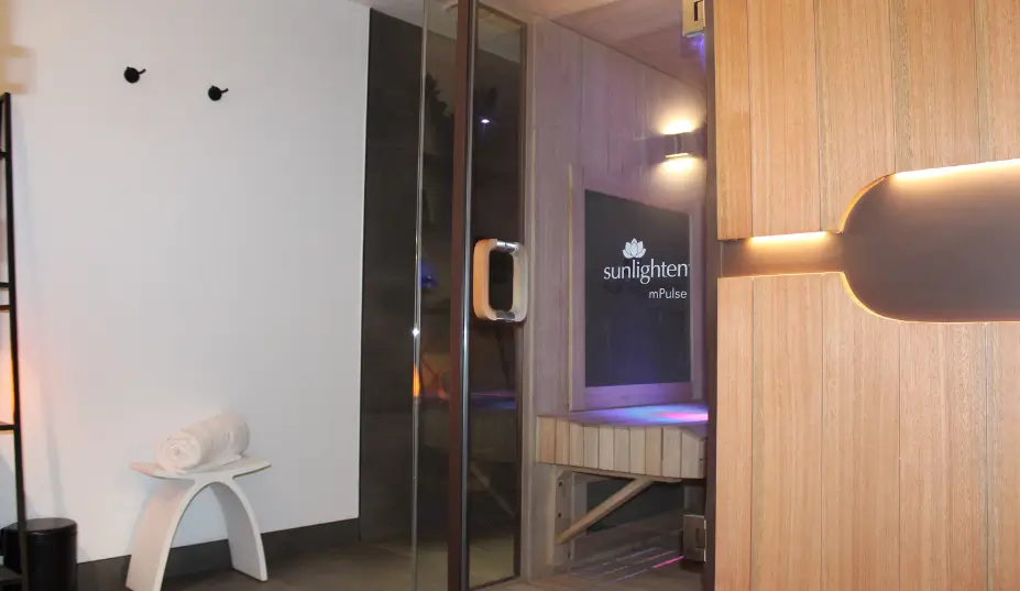 Relaxing Float and Infrared Session thumbnail